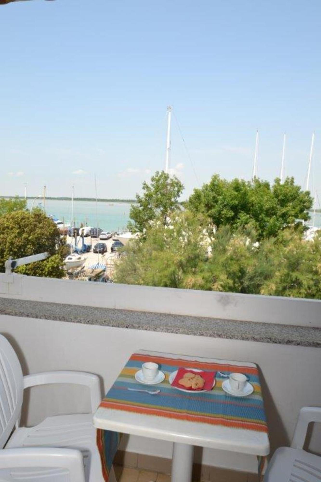 Spacious And Bright Flat With Swimming Pool - Beahost Apartment Bibione Exterior photo