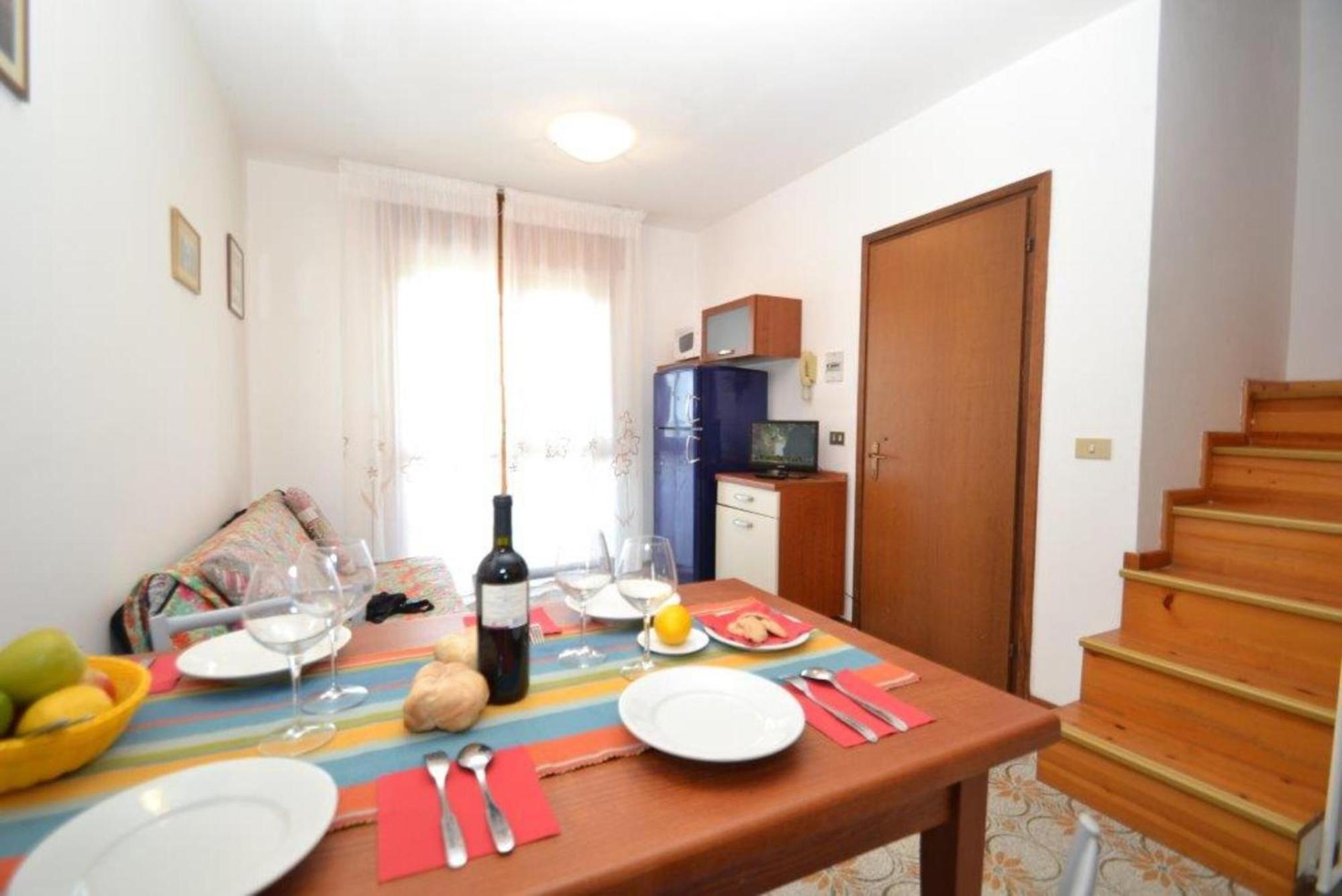 Spacious And Bright Flat With Swimming Pool - Beahost Apartment Bibione Exterior photo